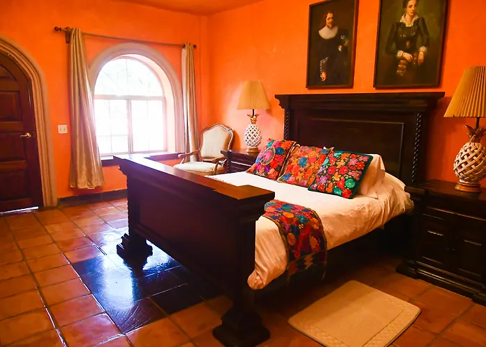 Collection O Casa Bella Boutique, Cabo San Lucas