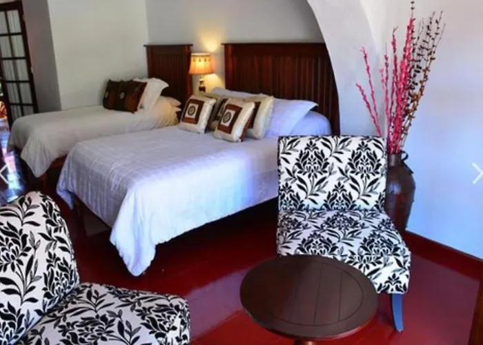Hotel Collection O Casa Bella Boutique,