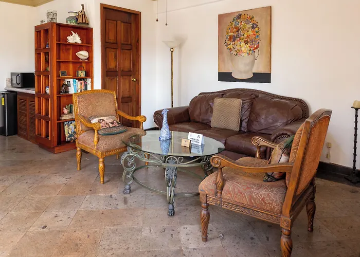 Hotel Collection O Casa Bella Boutique,